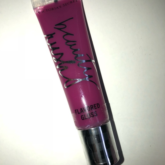 Makeup bundle !! - Picture 4 of 6